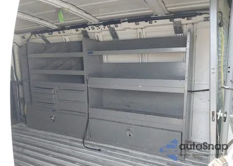 2007 Chevrolet Express Work Van из США, поврежденный, VIN 1GCGG25V871151957